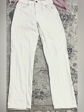 White cotton on straight leg jean